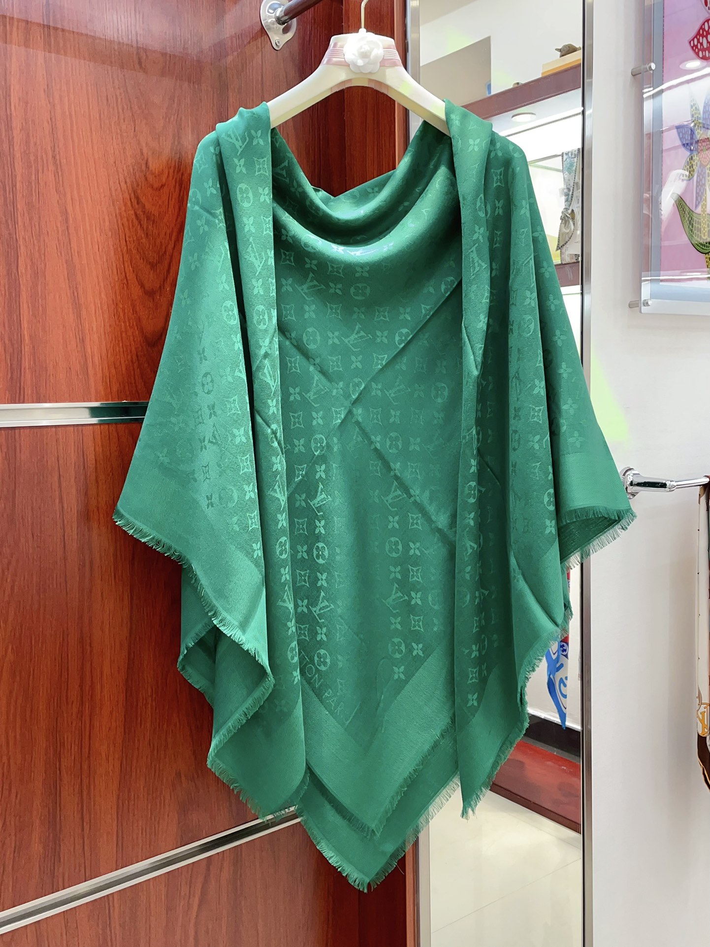 LV Monogram Denim Shawls M75498 Green